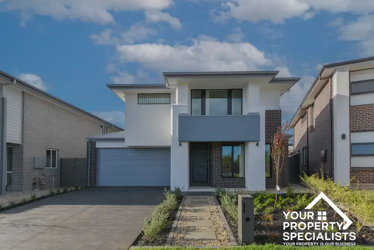 12 Renwick Street, Catherine Field NSW 2557