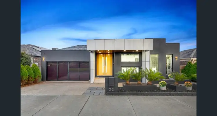 Main view of Homely house listing, 32 Wisteria Avenue, Craigieburn VIC 3064