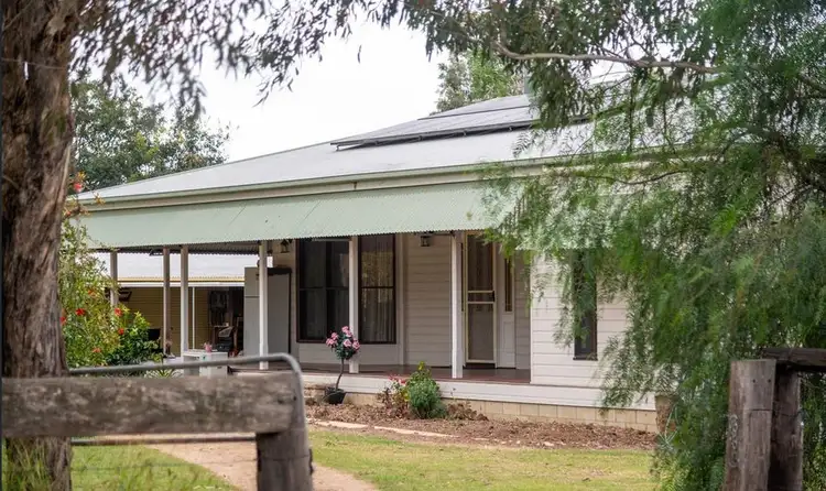 67 SCHOCH ROAD, Rosenthal Heights QLD 4370