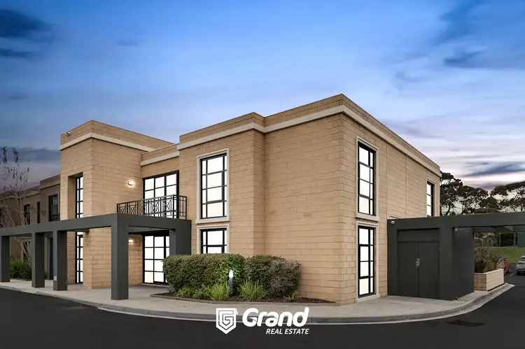 Second view of Homely serviced apartment listing, 26/2 Don Bosco Drive, Narre Warren VIC 3805