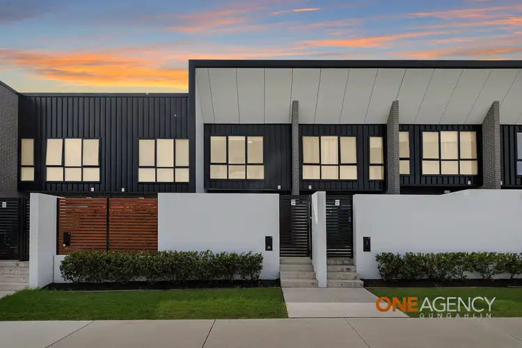 2D Harold White Avenue, Coombs ACT 2611