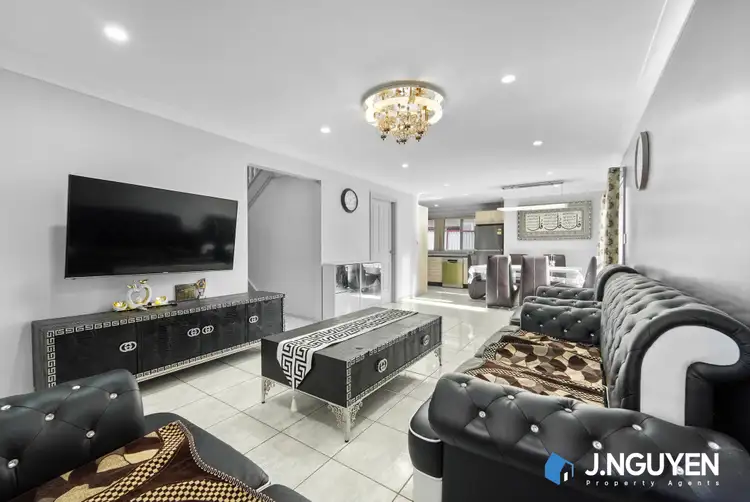 Third view of Homely townhouse listing, 2/620-622 The Horsley Drive, Smithfield NSW 2164