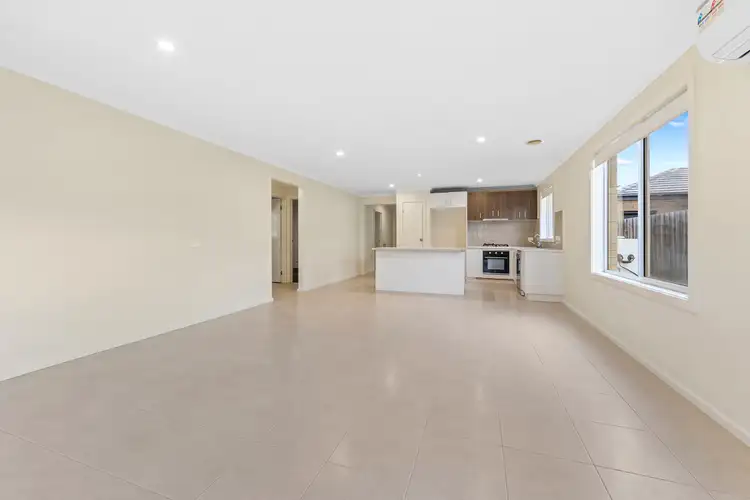 Fourth view of Homely house listing, 2 Bindley Crescent, Weir Views VIC 3338