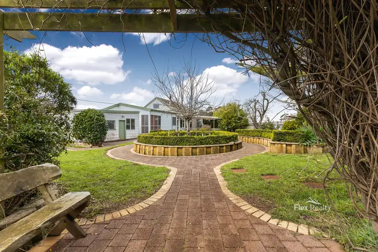 16821 Bass Highway, Flowerdale TAS 7325