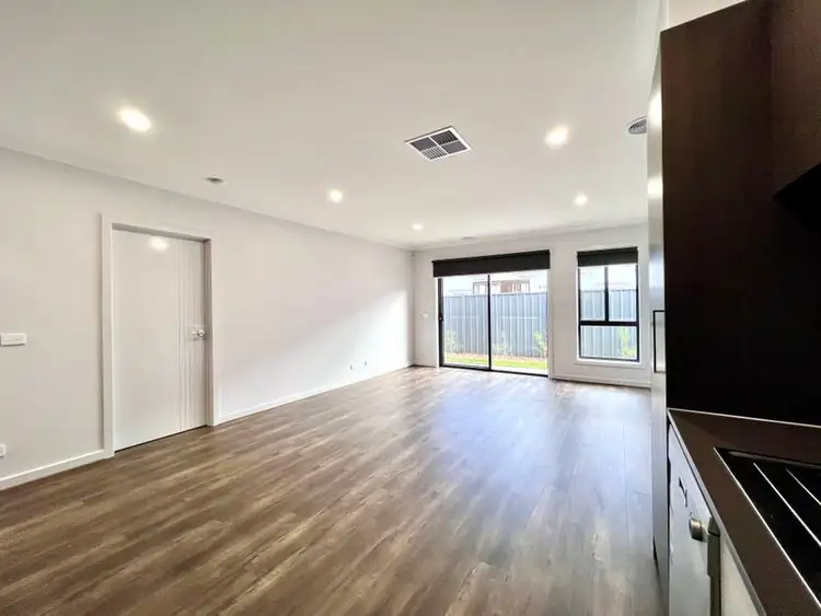 Fourth view of Homely house listing, 5 Pratham Street, Tarneit VIC 3029