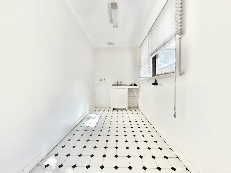 Fourth view of Homely house listing, 16 Parkhill Drive, Ashwood VIC 3147