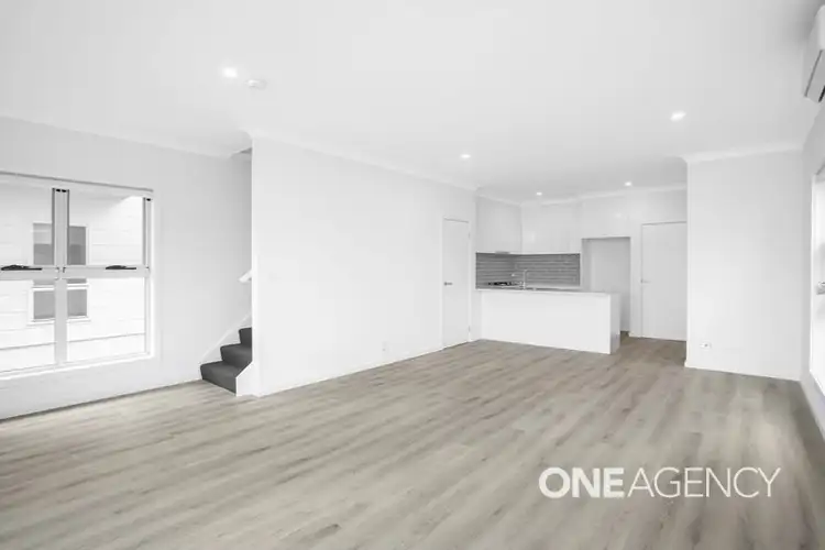 Fourth view of Homely townhouse listing, 1/6 Addison Avenue, Lake Illawarra NSW 2528