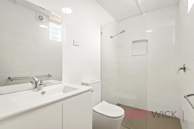 Third view of Homely unit listing, 3/104 Bentinck Street, Bathurst NSW 2795