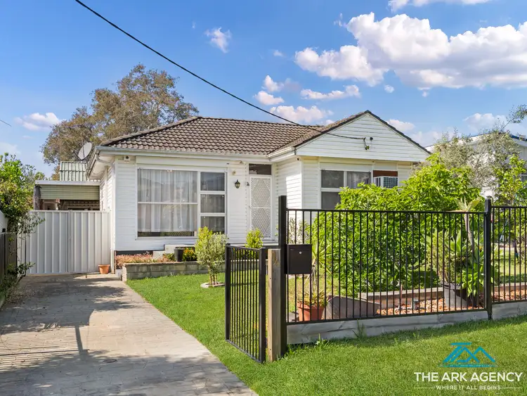 14 Aubrey Street, Ingleburn NSW 2565