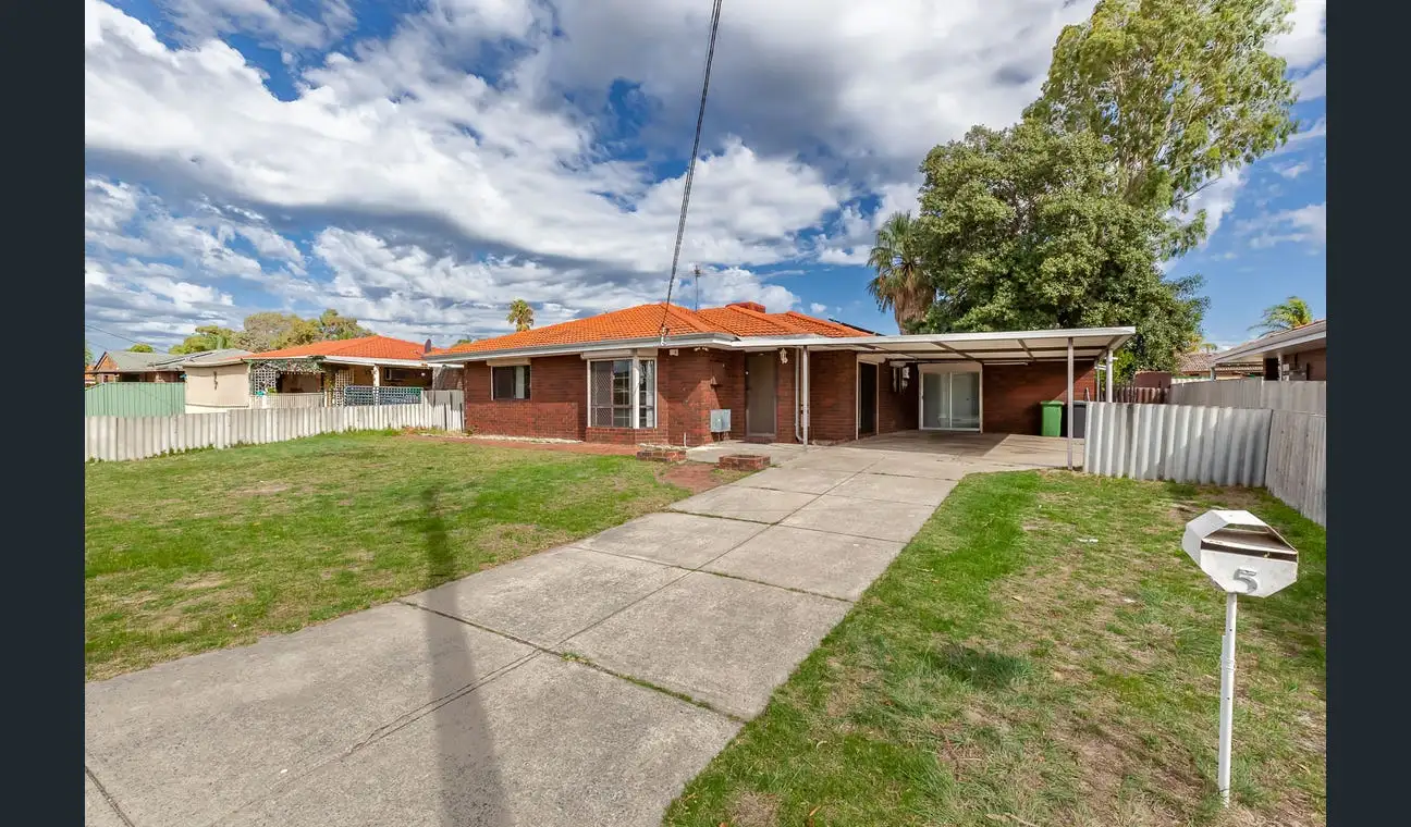 Main view of Homely house listing, 5 Redtingle Road, Camillo WA 6111