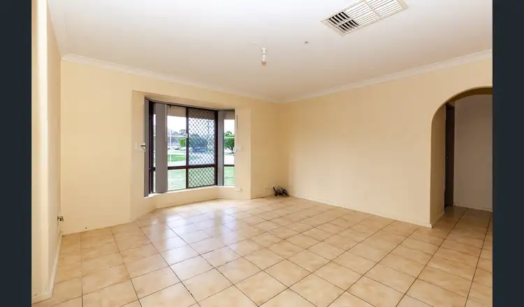 Fifth view of Homely house listing, 5 Redtingle Road, Camillo WA 6111