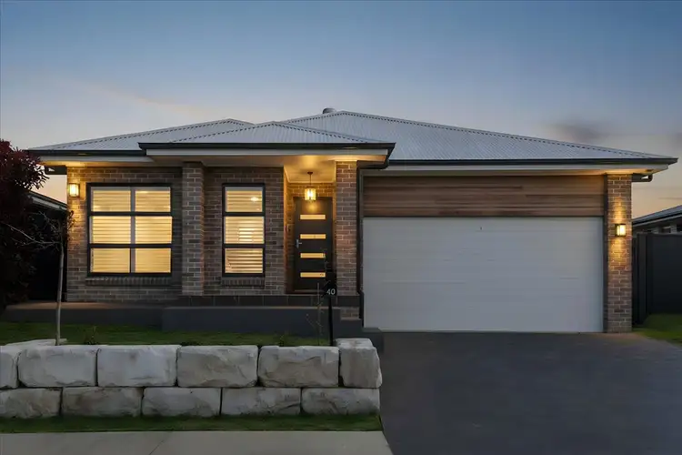 40 Roy Crescent, Thirlmere NSW 2572