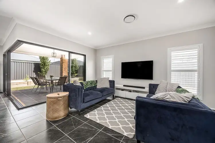 Fifth view of Homely house listing, 40 Roy Crescent, Thirlmere NSW 2572