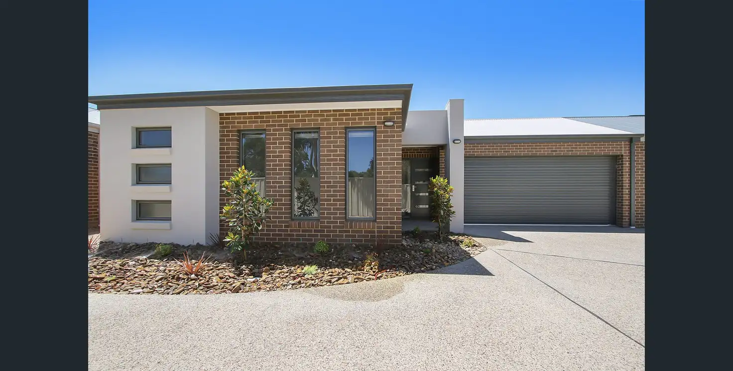 Main view of Homely townhouse listing, 6 Red Gum Place, Yarrawonga VIC 3730