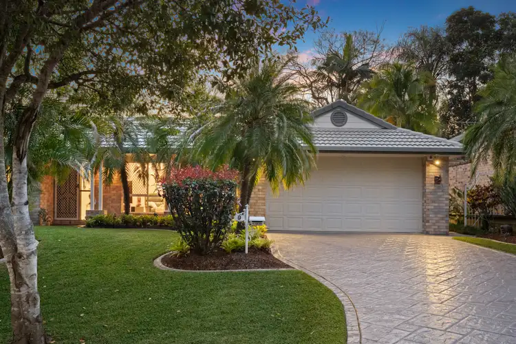 9 Norfolk Street, Forest Lake QLD 4078