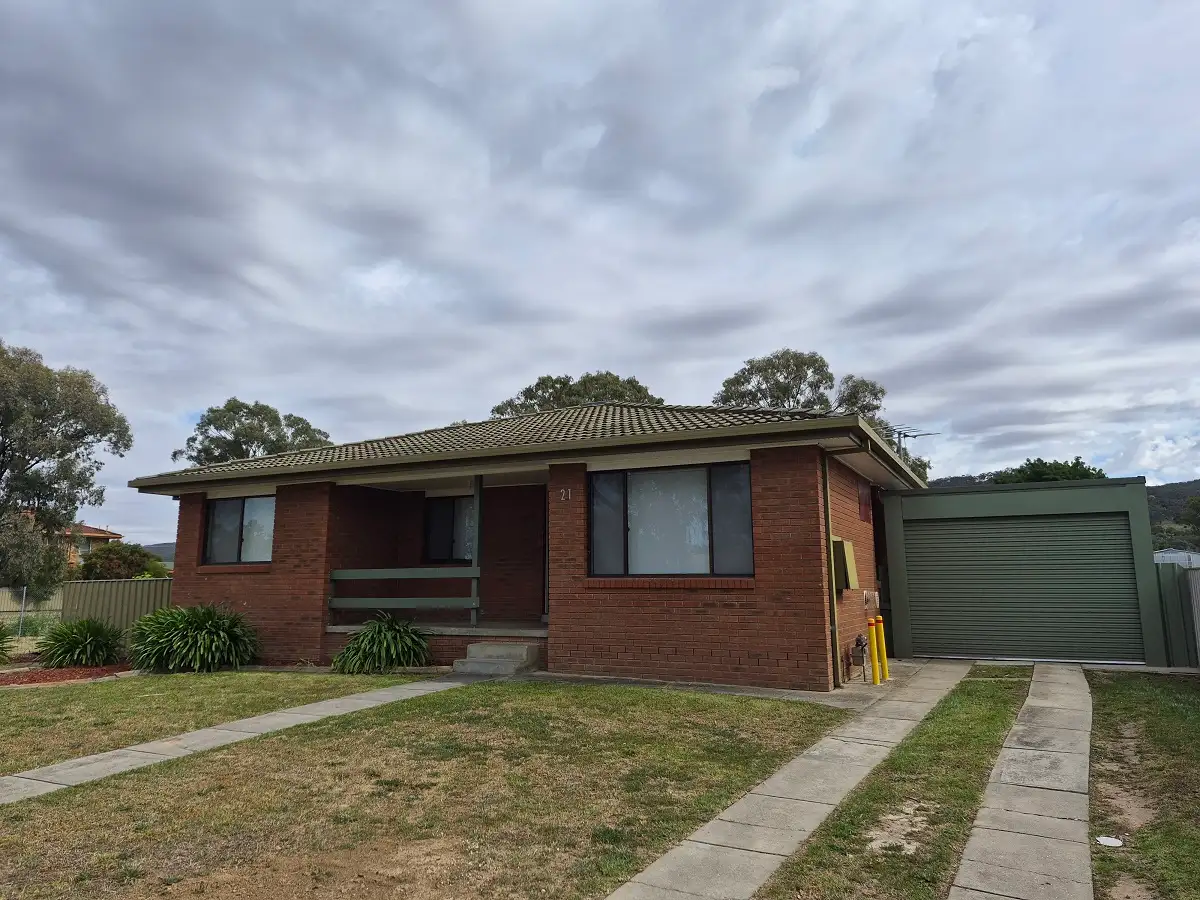 Main view of Homely house listing, 21 MCMASTER AVENUE, Lavington NSW 2641