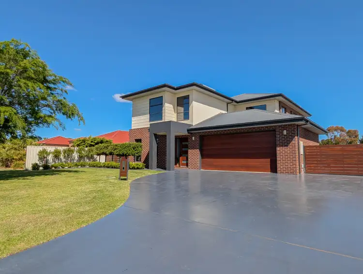 Second view of Homely house listing, 19 Nalder Drive, Swan Hill VIC 3585