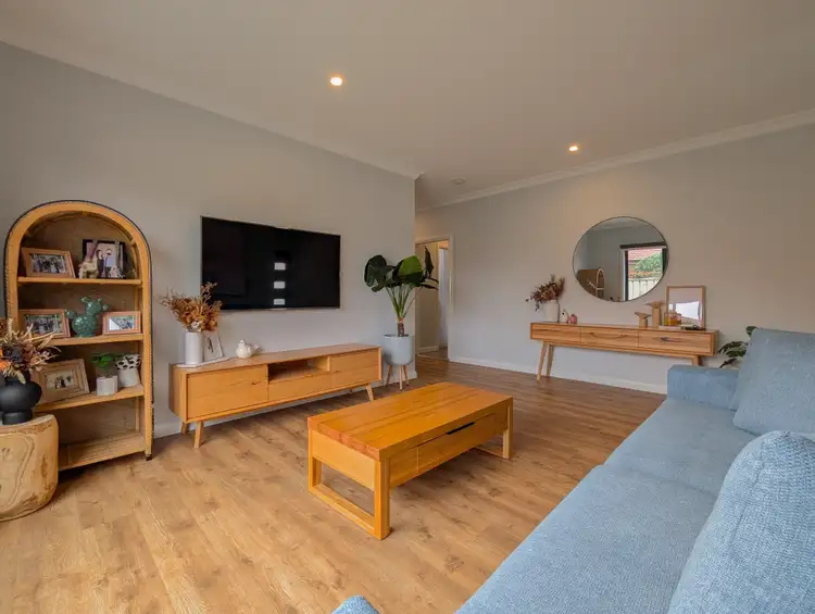 Sixth view of Homely house listing, 19 Nalder Drive, Swan Hill VIC 3585