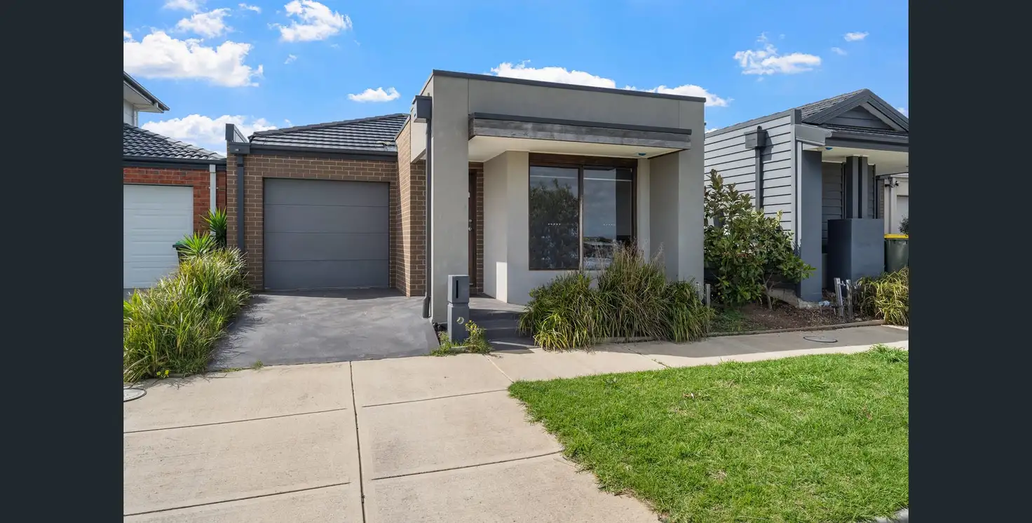 Main view of Homely house listing, 9 Nattarak, Werribee VIC 3030