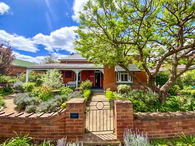 14 Wambat Street, Forbes NSW 2871