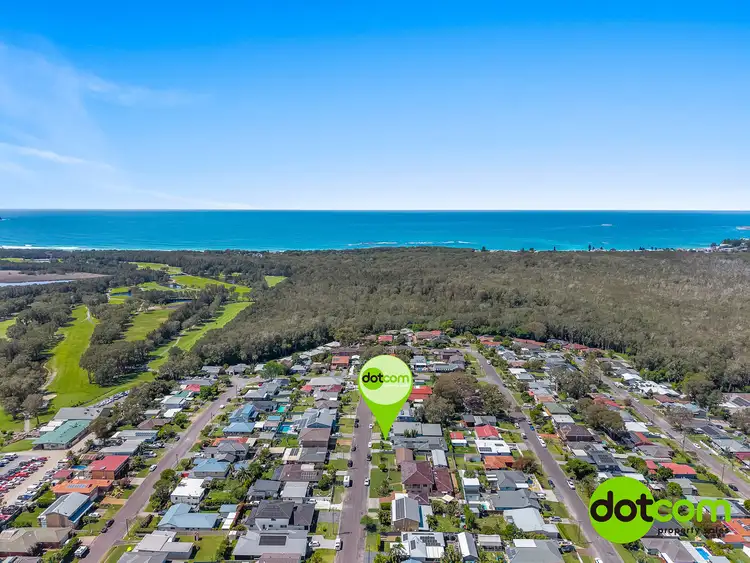 39 Eighth Avenue, Toukley NSW 2263