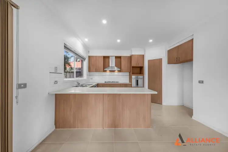Fifth view of Homely house listing, 1/27 Northern Crescent, Craigieburn VIC 3064