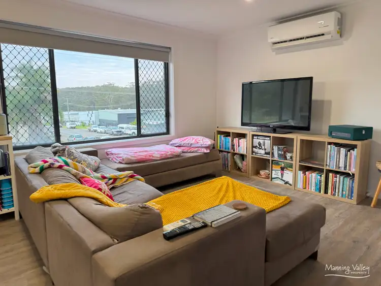 Third view of Homely unit listing, 2/9 PEETS AVENUE, Wallabi Point NSW 2430