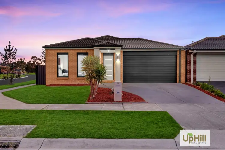 23 Pinnacle Drive, Pakenham VIC 3810