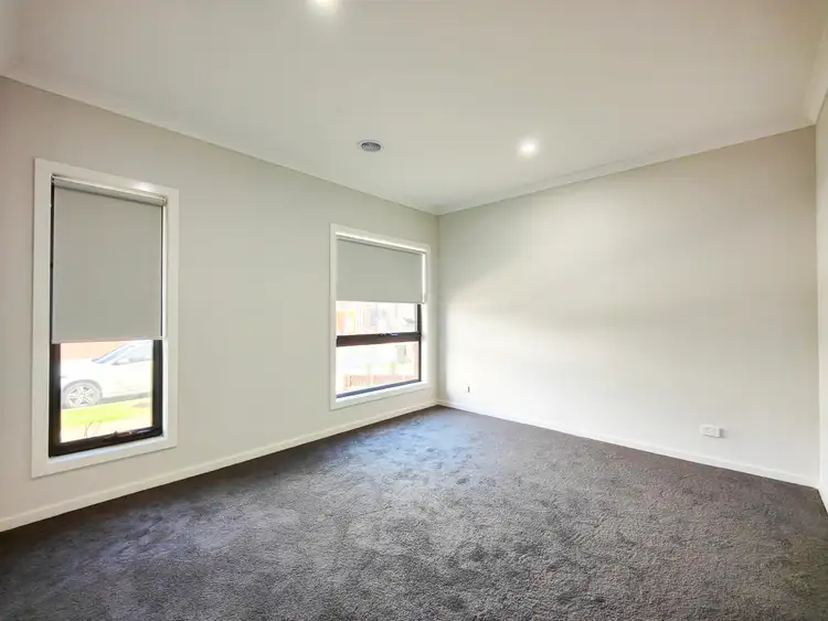 Fifth view of Homely house listing, 11 Bossini Street, Truganina VIC 3029