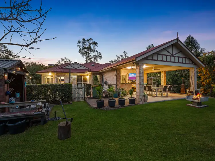 70-76 Anne Collins Crescent, Mundoolun QLD 4285