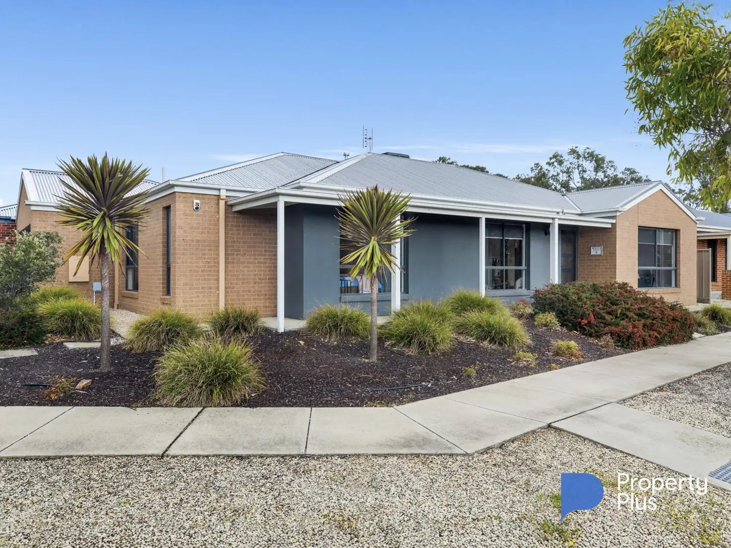 Main view of Homely house listing, 27 Elvey Drive, Kangaroo Flat VIC 3555
