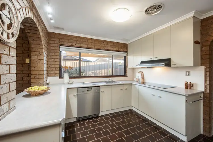 Fourth view of Homely house listing, 4 Stephen Court, Wodonga VIC 3690