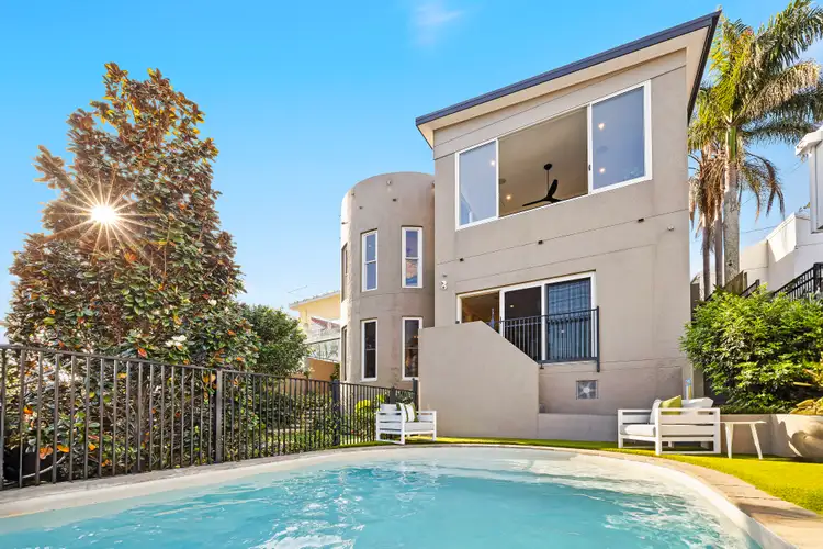 21 GARFIELD DRIVE, Paddington QLD 4064