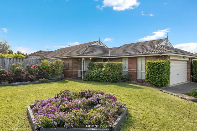 23 Sinatra Way, Cranbourne East VIC 3977