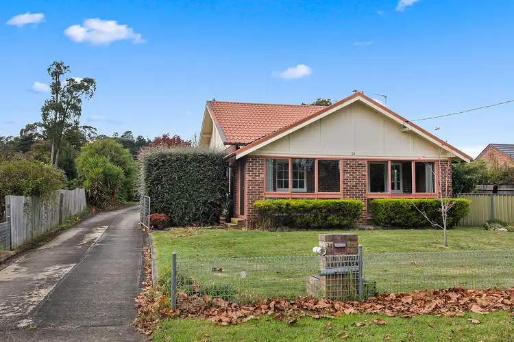 24 Glebe Street
