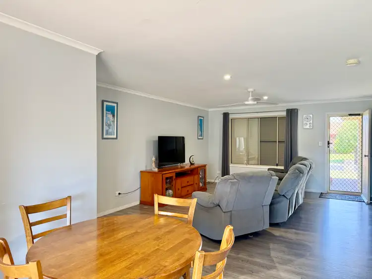 Fifth view of Homely house listing, 7 Sharyn Court, Point Vernon QLD 4655