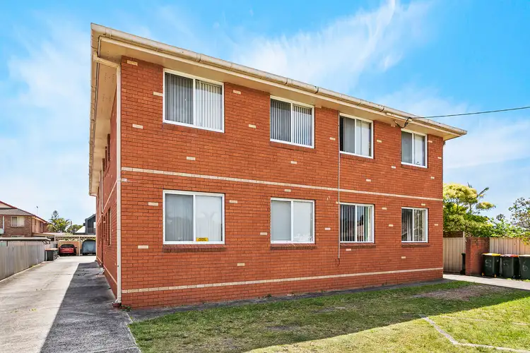 4/13 Peterborough Avenue, Lake Illawarra NSW 2528