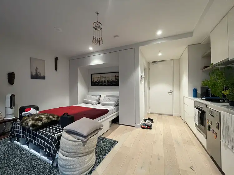 608/130 Dudley Street, West Melbourne VIC 3003