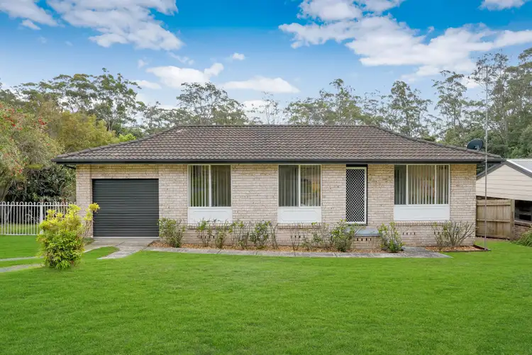3 Childs Close, Green Point NSW 2251