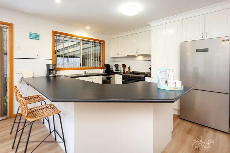 Fifth view of Homely house listing, 12 DELAWARE COURT, Wodonga VIC 3690