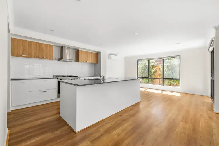 Fifth view of Homely house listing, 10 Reservoir Road, Fraser Rise VIC 3336