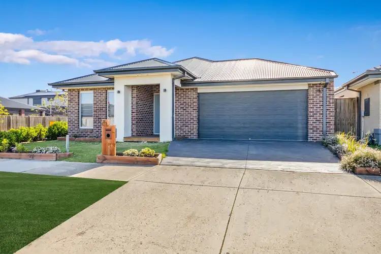 Second view of Homely house listing, 23 Marimba Street, Lara VIC 3212