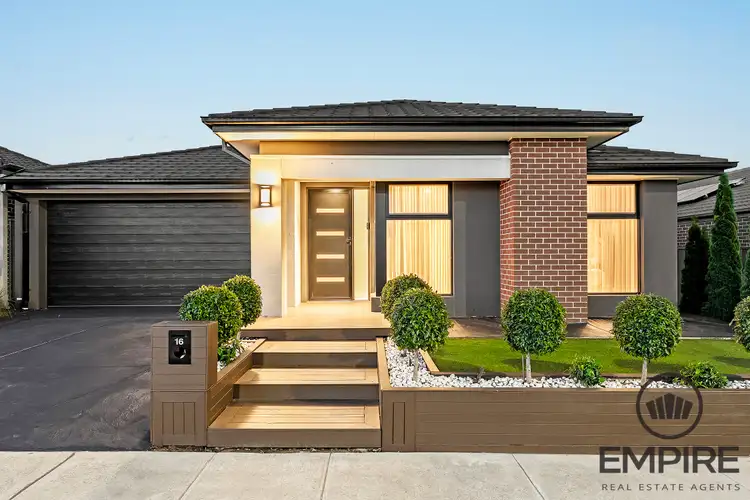 16 Applejack Boulevard