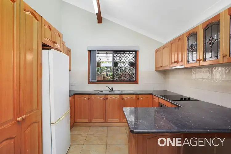 Fifth view of Homely villa listing, 2/25 Junction Road, Barrack Point NSW 2528
