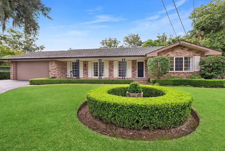 6 Joalah Close, St Ives NSW 2075