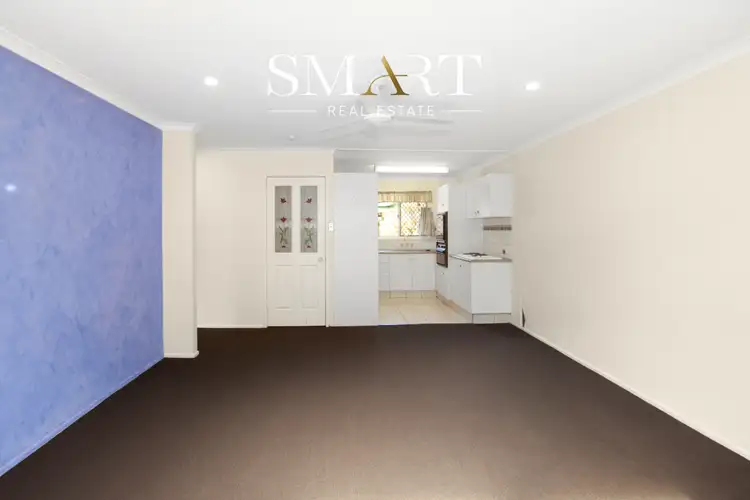 2/20 Parneno Street, Chevron Island QLD 4217