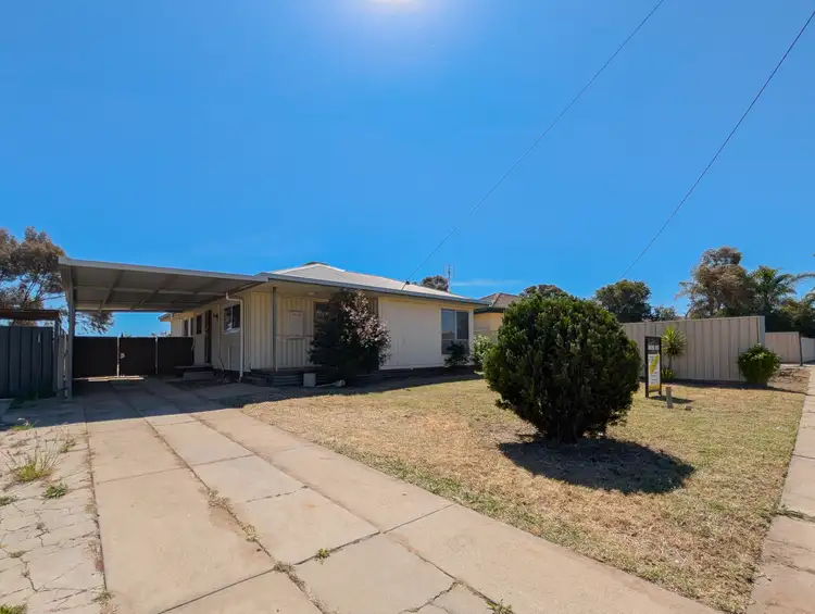 17 Harrison Crescent