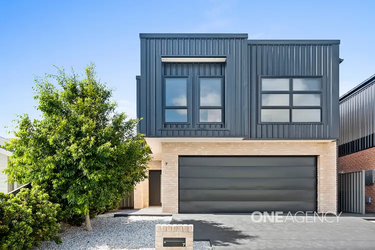7 Brae Road, Albion Park NSW 2527