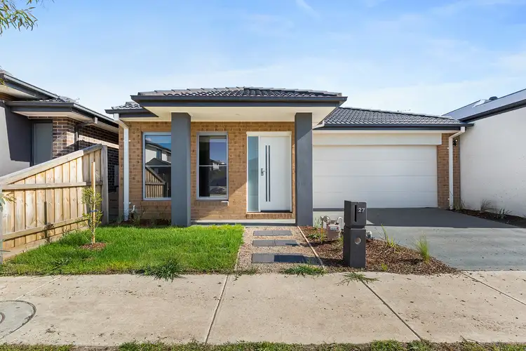 27 Nubeena Crescent, Donnybrook VIC 3064