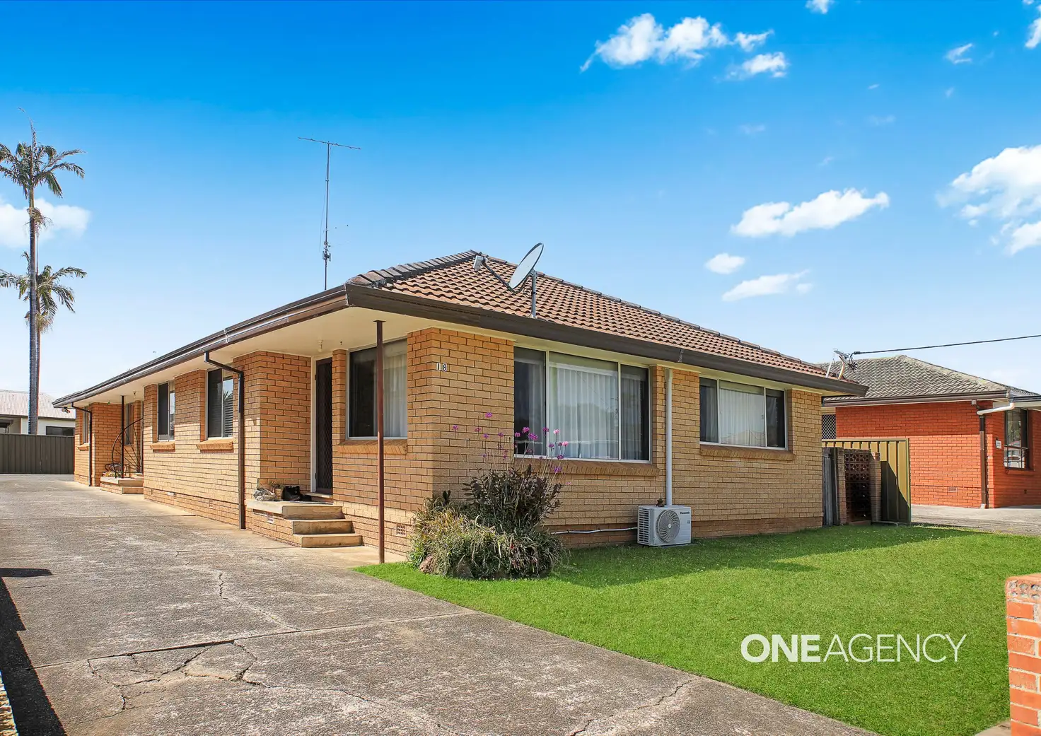 Main view of Homely villa listing, 1/18 Lendine Street, Barrack Heights NSW 2528